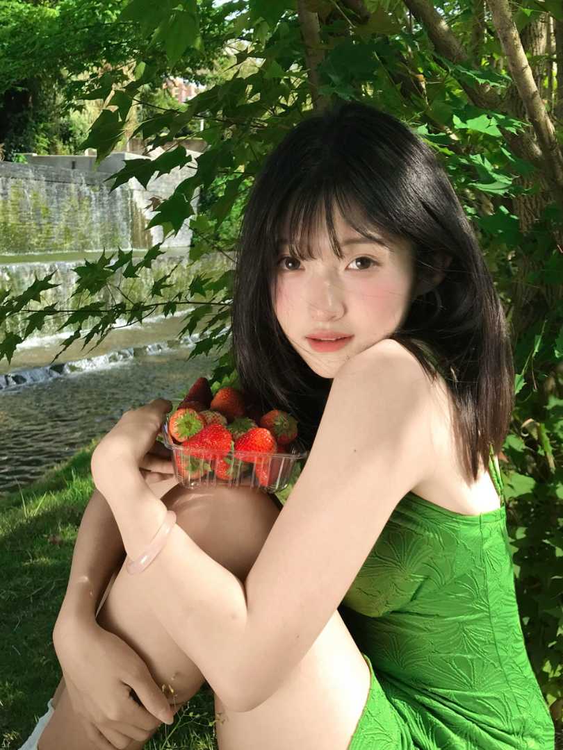 Russian escort Singapore profile - Anna