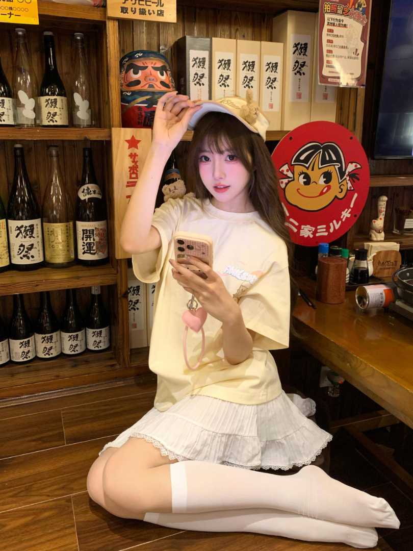 Social escort Singapore profile - Sofia